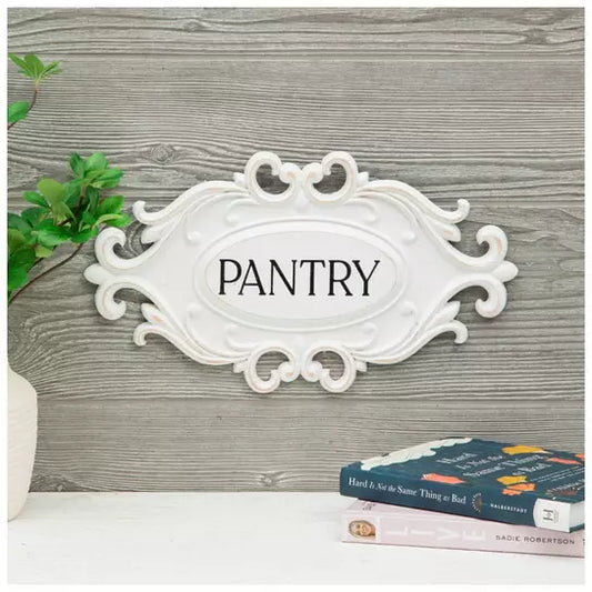 Rutulo Pantry Tallado