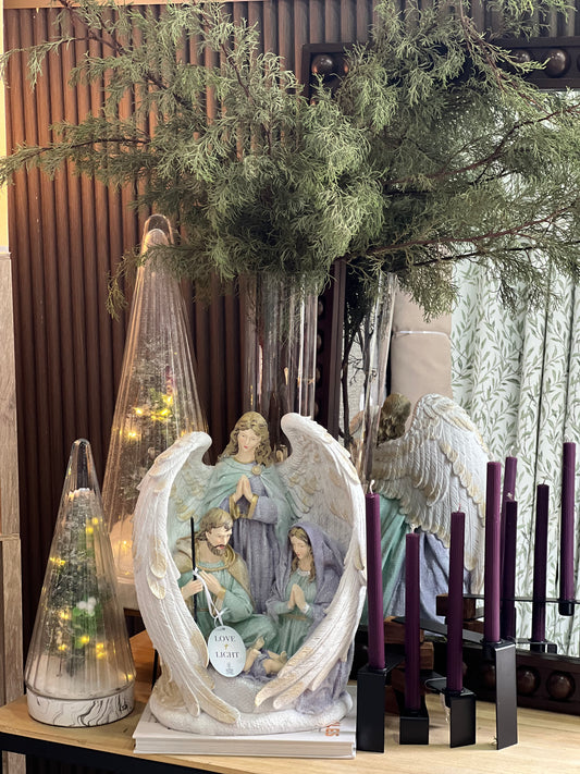 Ángel con Nacimiento